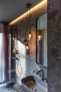 Kúpeľňa v ubytovaní Paznauner Villen - Villa I