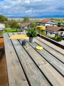 Balkón nebo terasa v ubytování Apartment Krautinsel mit Seeblick