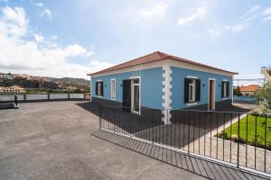 Το κτήριο όπου στεγάζεται  η παραθεριστική κατοικία