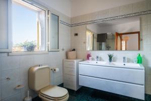 Phòng tắm tại Follow The Sun Catania - Rooftop Terrace +33 ảnh