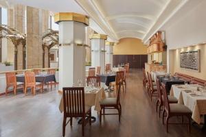 Restaurace v ubytování Ramses Hilton Hotel & Casino