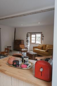 Χώρος καθιστικού στο Haixpia, Le Gîte