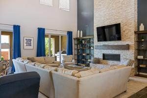 TV a/nebo společenská místnost v ubytování Great Escape at Zion #63 townhouse