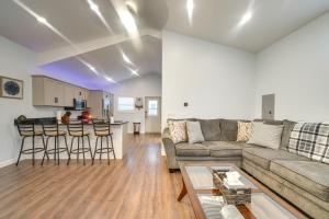 Gallery image of Near Kanawha River Unique Renovated Home with Yard! in Glen Ferris