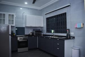 Gambar di galeri bagi B&A Properties di Kpomkpo
