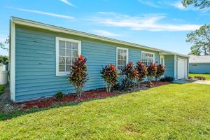 Imagen de la galería de 3BR Coastal Escape Near Beaches, Golf, Shops, en North Port