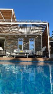 Bazén v ubytování Luxury Paradise Villa nebo v jeho okolí