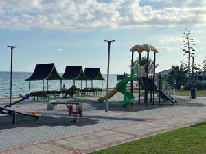 Ο χώρος παιχνιδιού για παιδιά στο Seaview Studio Abelia Erica 415 By MyGuest Cyprus