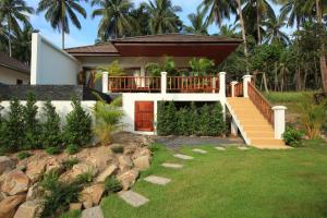 En have udenfor Tropical Season Villa Resort