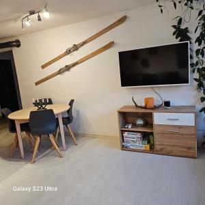 Μια τηλεόραση ή/και κέντρο ψυχαγωγίας στο La Fattoria del Coz