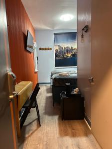 TV a/nebo společenská místnost v ubytování Essence hotel + 17 fotografií