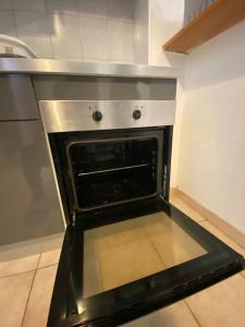 Kuchyň nebo kuchyňský kout v ubytování Le Beau-repaire de Sens