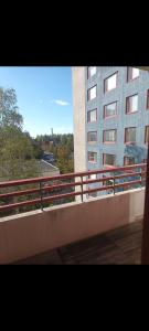 Μπαλκόνι ή βεράντα στο Private room in sharing apartment vantaa