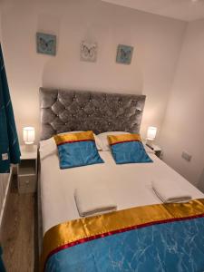 Postel nebo postele na pokoji v ubytování The Cosy Pod Studio - Short Stay in Salford