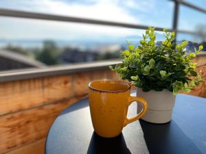Balkón nebo terasa v ubytování Apartment Krautinsel mit Seeblick