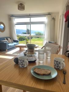 Φωτογραφία από το άλμπουμ του Peaceful Lakeview Cottage 20min to Rusutsu Ski σε Lake Toya