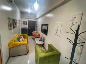 EG Private House -BGC UPTOWN的休息区