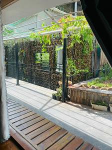 En have udenfor The Light Corner Huế