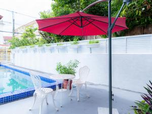 Bazén v ubytování Vientiane Ruby Villa Hotel nebo v jeho okolí
