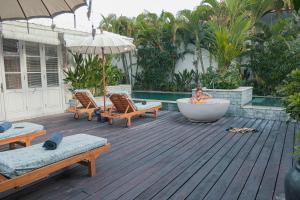 Κήπος έξω από το Villa Bella Seseh, 3-Br With Private Pool