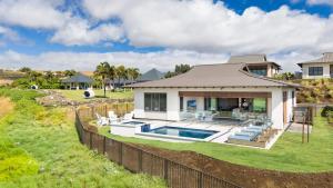 Bazén v ubytování ❤PiH❤ Hale Moana Heated Private Pool Spa Detached Ohana Suite nebo v jeho okolí