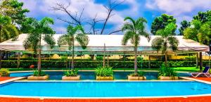 Bazén v ubytování Sotogrande Neopolitan Hotel Inc nebo v jeho okolí