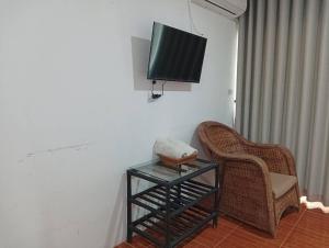 TV a/nebo společenská místnost v ubytování Haad Piti Resort