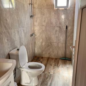 Bathroom sa Adrasan Parlak evleri +37 photo