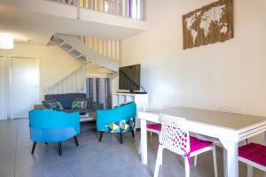 TV a/nebo společenská místnost v ubytování Appartement Orchid Dan