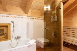 Kúpeľňa v ubytovaní Holiday home in Stefan in the Lavanttal with balcony