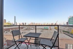 Gallery image of Vinegar Hill 1br w wd roof gym nr TimeOut Building NYC-959 in Brooklyn
