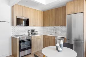 Gallery image of Vinegar Hill 1br w wd roof gym nr TimeOut Building NYC-959 in Brooklyn