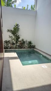 Bazén v ubytování Sujiwa Ubud Hotel & Villa nebo v jeho okolí