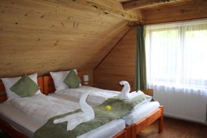 Afbeelding uit fotogalerij van Kiruly Gyöngye in Kiruj Fürdő +17 foto's