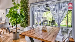Zdjęcie z galerii obiektu Apartament SPA 56 Resort Kozubnik blisko Szczyrk - 5D Apartamenty w mieście Porąbka
