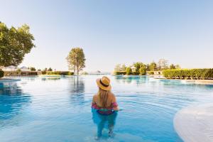 Bazén v ubytování Dreams Sunny Beach Resort and Spa - Premium All Inclusive nebo v jeho okolí