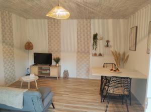 Μια τηλεόραση ή/και κέντρο ψυχαγωγίας στο La Casaflo