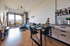 Posezení v ubytování Burgas Residence 607