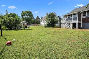 Zahrada ubytování Entire Spacious Home Near DC