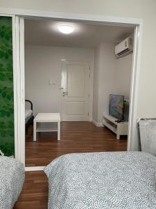 Maesod Mountain View客房内的一张或多张床位