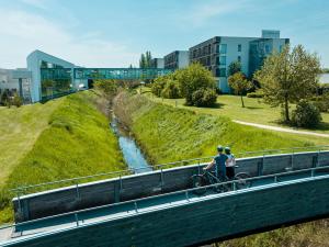 入住Therme Laa Hotel Silent Spa Villas的客人