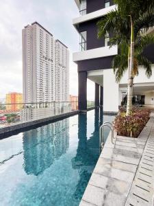 Πισίνα στο ή κοντά στο Georgetown Seaview & Cityview Skypool with 2 Carpark