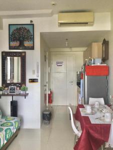 Kuchyň nebo kuchyňský kout v ubytování Casa Luis Staycation SMDC Tagaytay + 25 fotografií