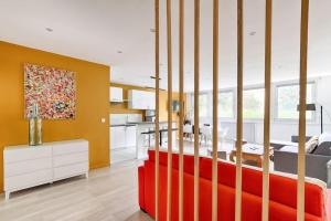 Kuchyň nebo kuchyňský kout v ubytování Beaugrenelle Tour Eiffel II Cosy Apartment 2BR