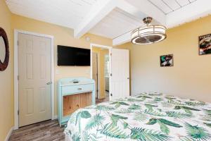 Galeriebild der Unterkunft The Orange Crush - 5BR Beachfront Family Retreat in Ocean City