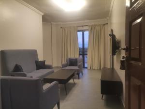 Iman Hotel的休息区