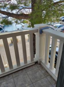 Balkón alebo terasa v ubytovaní Apartments Ani