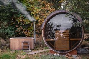 Fotografie z fotogalerie ubytování ENJOY COZY NEST View Hills Garden Forest Sauna Hottub v destinaci Jablonné v Podještědí