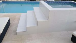 Bazen u ili blizu objekta New condo with sea view 1