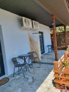 Balkón nebo terasa v ubytování A-Ranch in Corbu